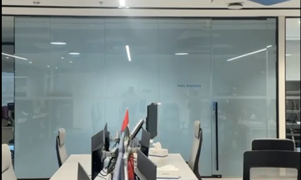 Smart film OFF - frosted glass - opaque privacy